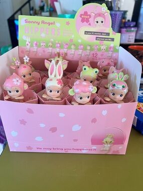 SONNY ANGEL CHERRY BLOSSOM HIPPERS SET OF 12